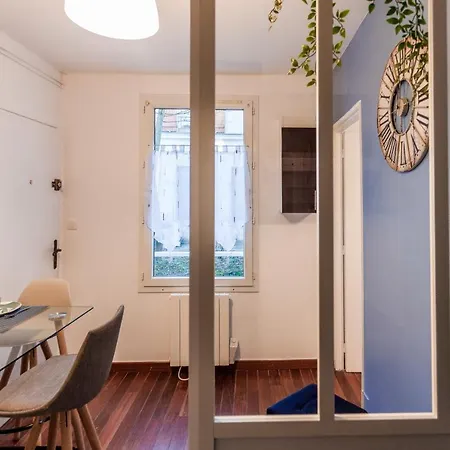 Greeter-charmant A Coté Du Metro Appartamento *
